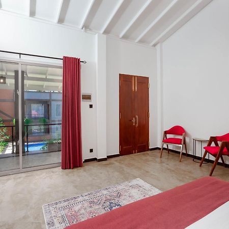 Hasthri Boutique Red Chalet In Ahangama With Pool Near Beach Eksteriør bilde